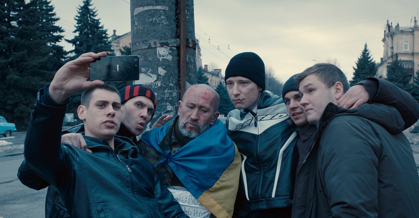 Dónde se puede ver la película Donbass si en Netflix, HBO, Disney+, Amazon Video u otra plataforma online