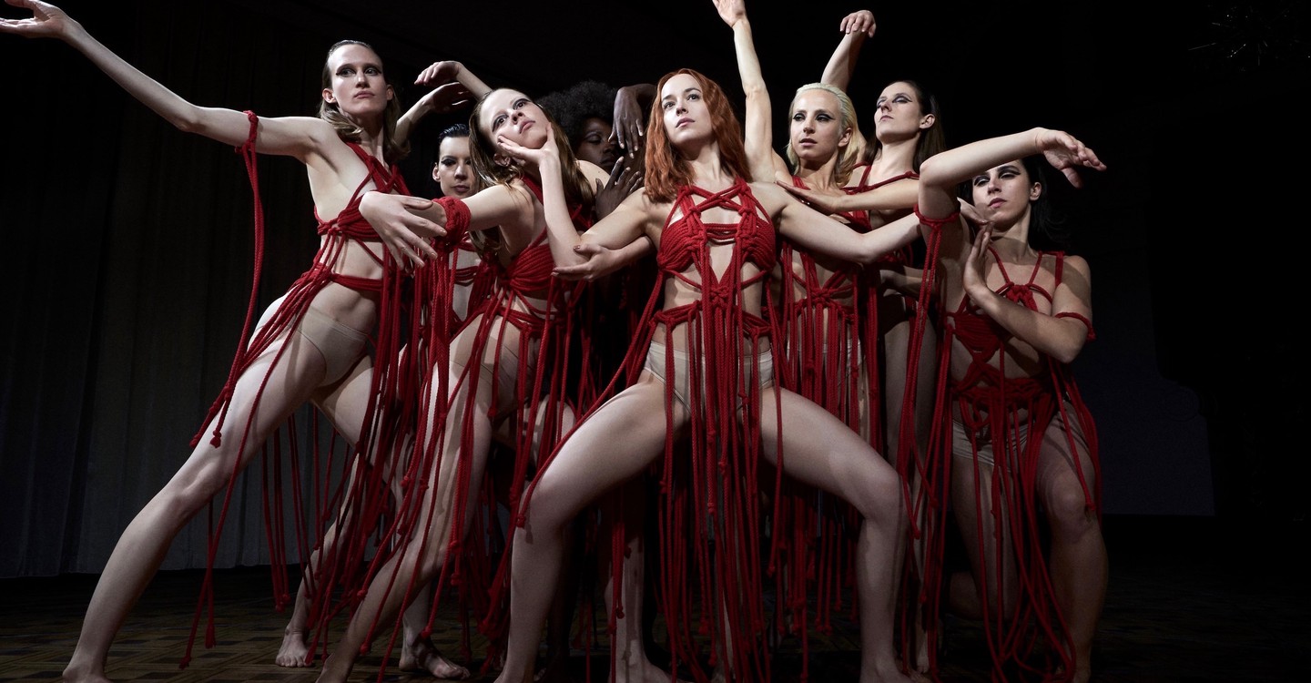 Dónde se puede ver la película Suspiria si en Netflix, HBO, Disney+, Amazon Video u otra plataforma online