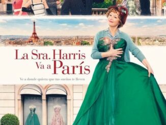 Película El viaje a París de la señora Harris (2022)